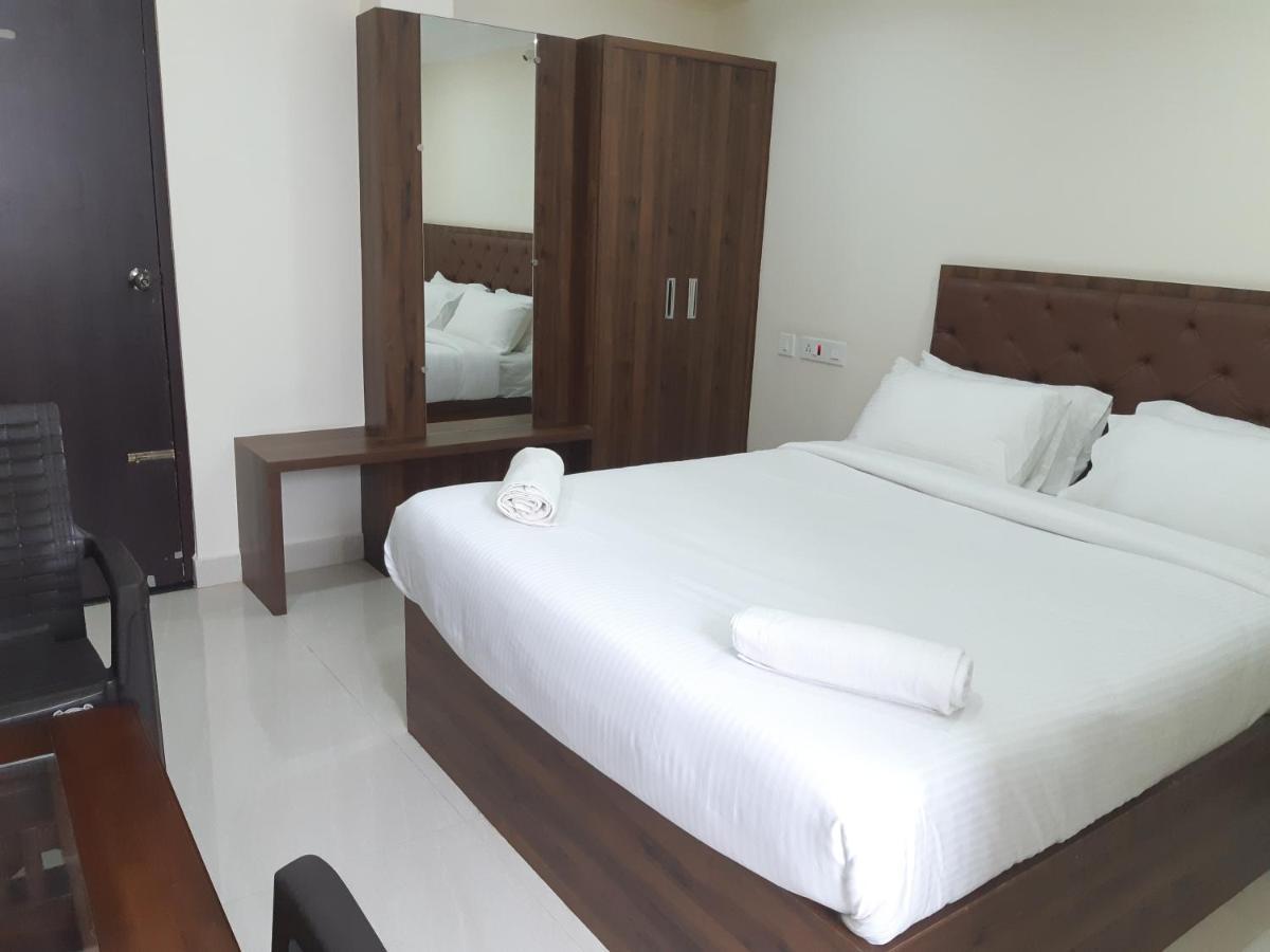 Hotel Cnr Residency Madanapalle Exteriér fotografie